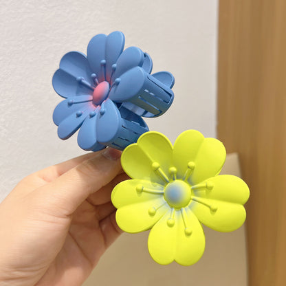 Classic Flower hair clips - 8cm